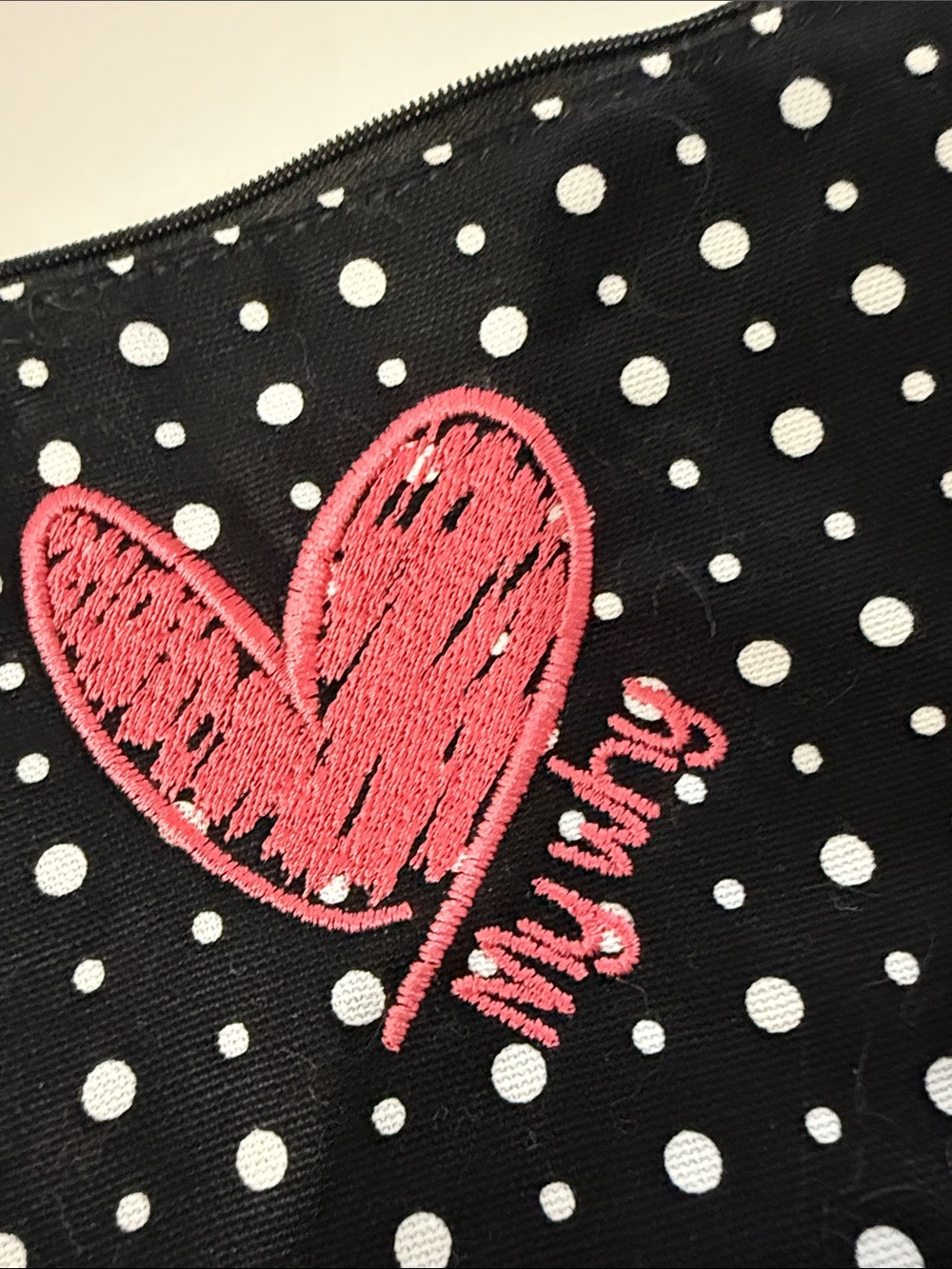 Thirty One Gifts Black Polka Dot Zipper Pouch with Pink Heart Patch - Picture 2 of 7